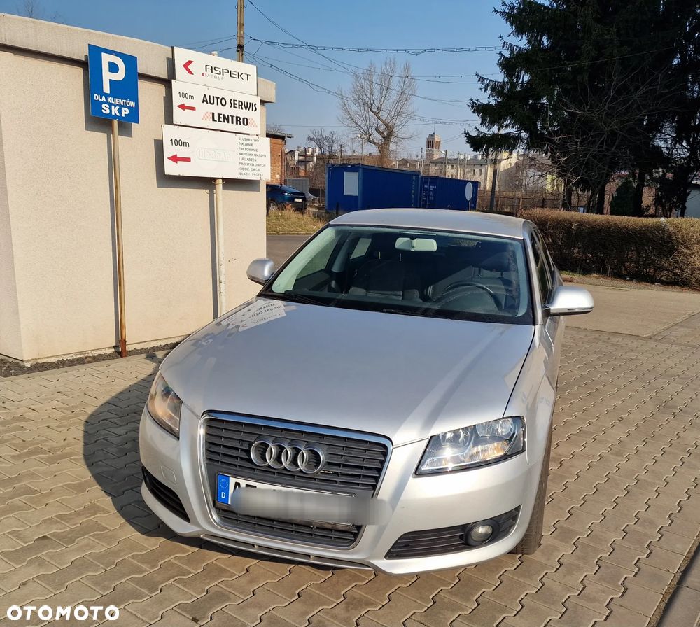 Audi A3 Sportback - 3