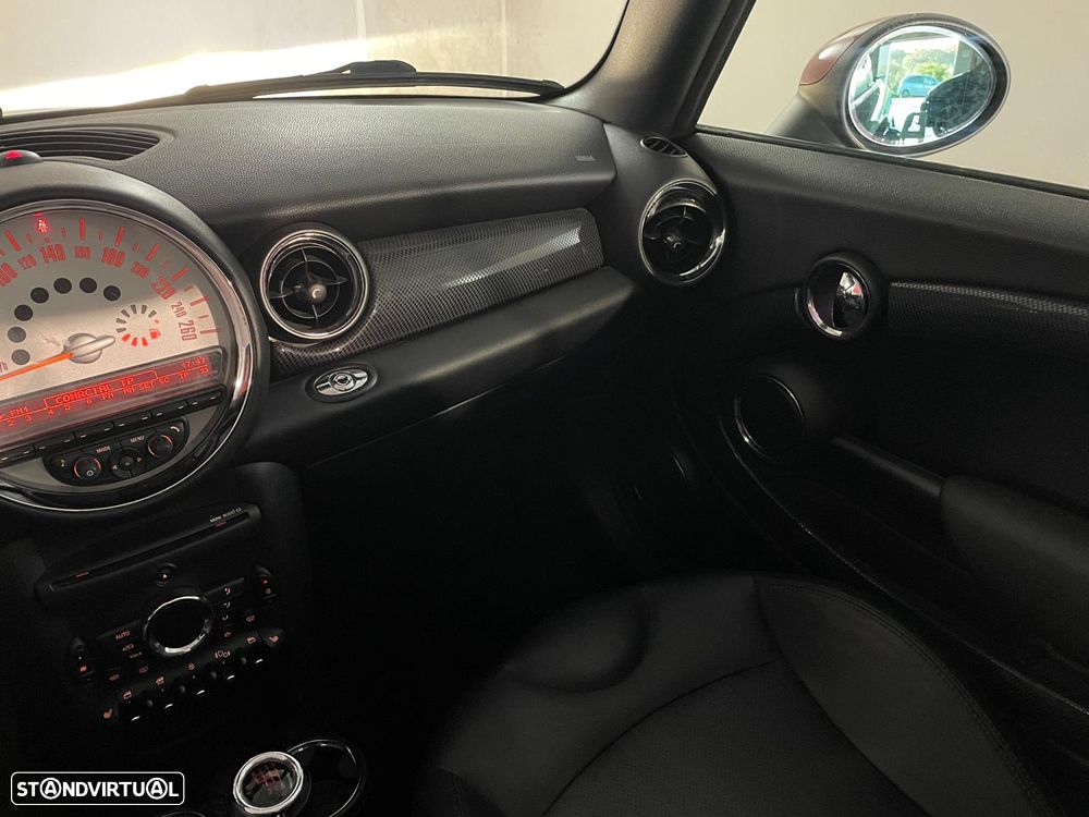 MINI Cabrio Cooper S - 16