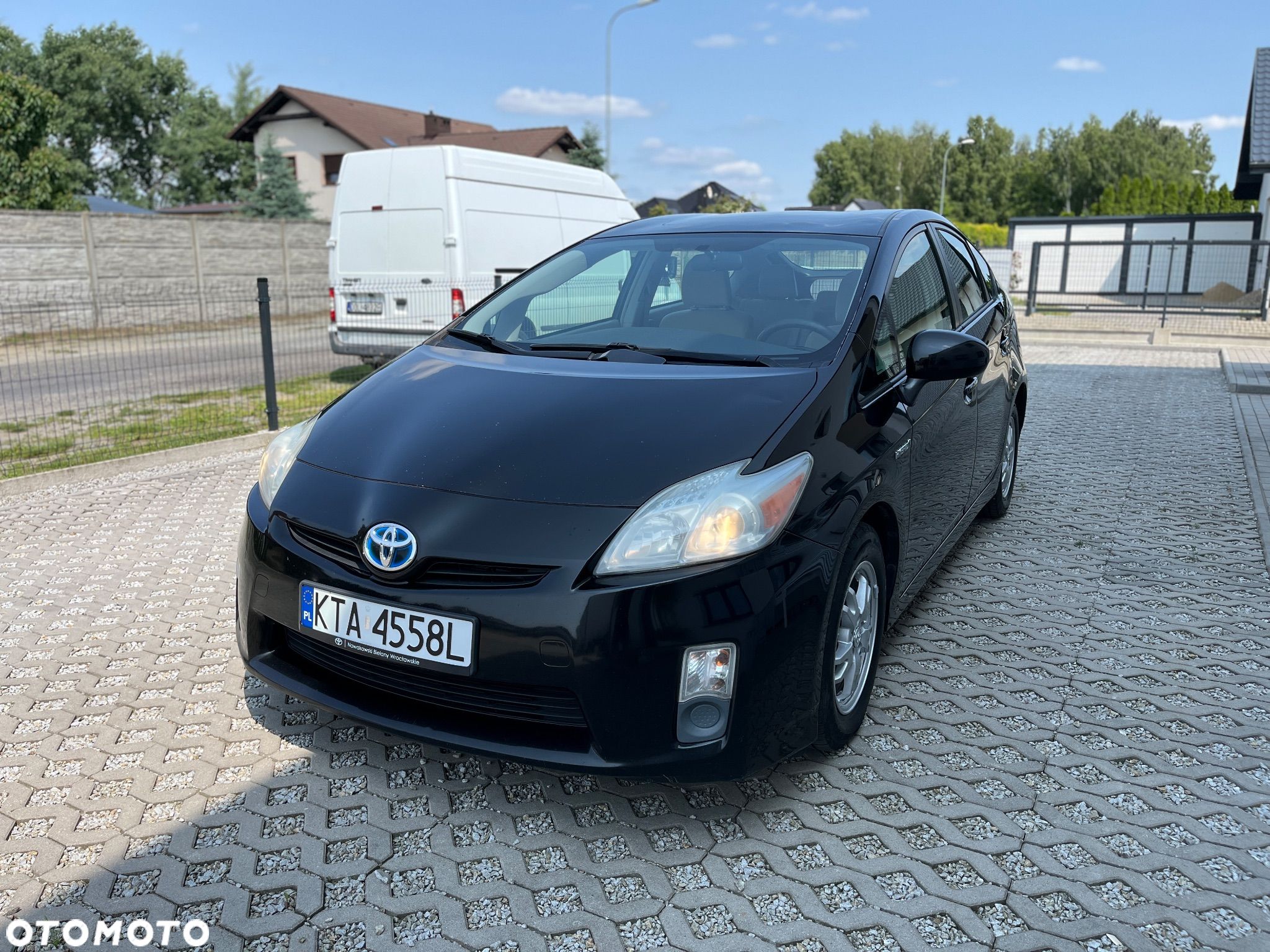 Toyota Prius 1.8 HSD Luna - 1