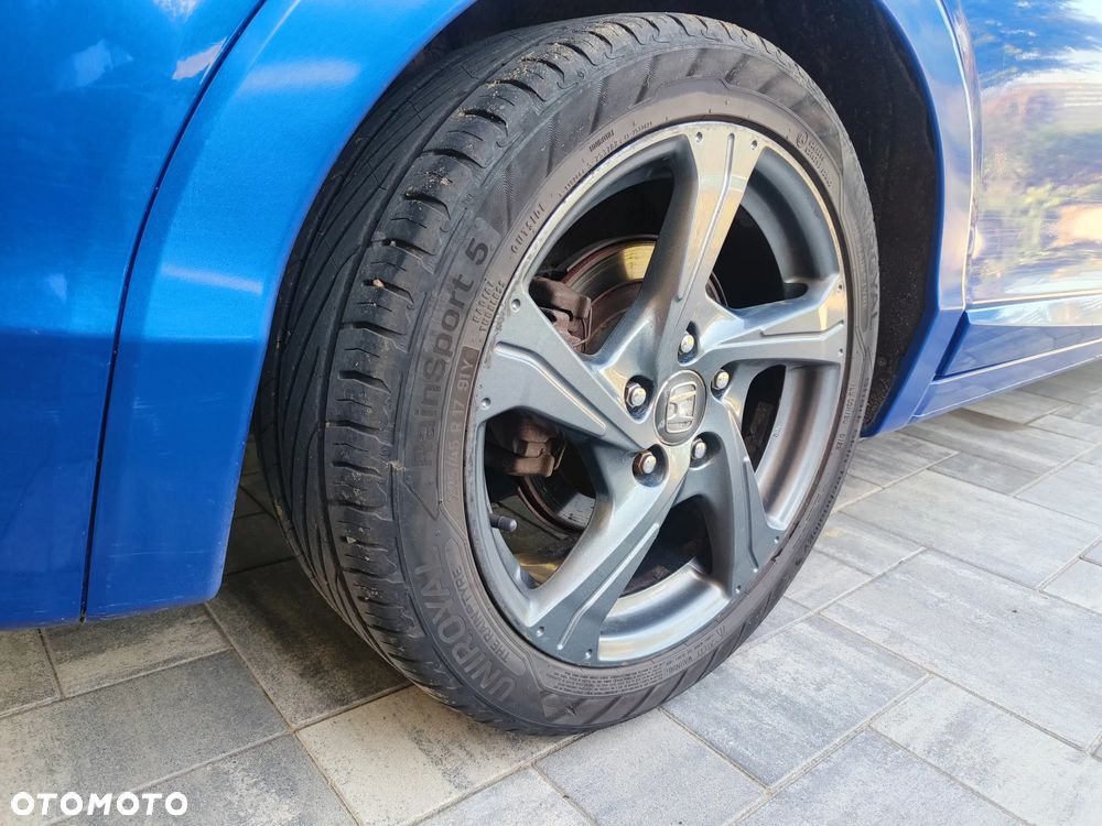 Honda Civic 1.8 Elegance - 18