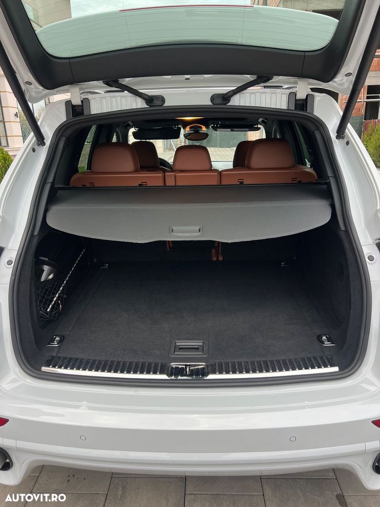 Porsche Cayenne 3.0 L - 14
