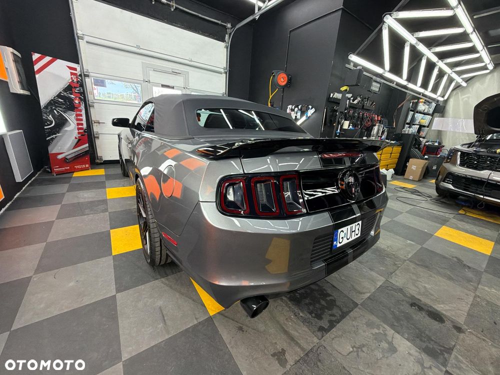 Ford Mustang 3.7 V6 Premium - 21