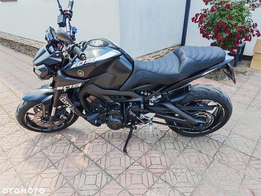 Yamaha MT - 4