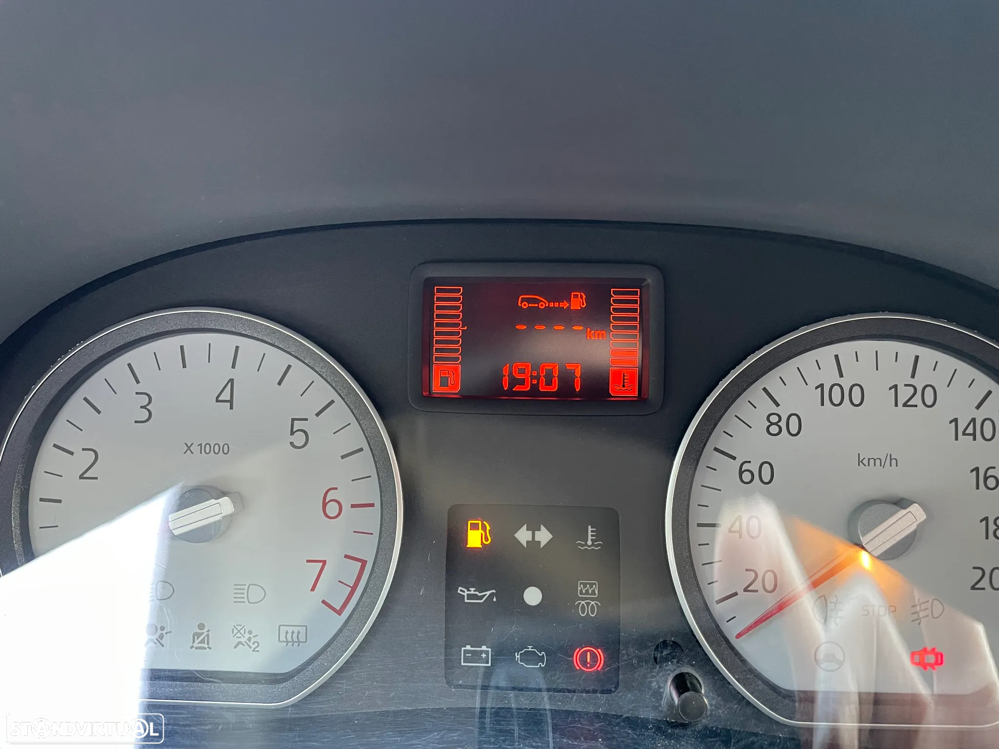 Dacia Sandero 1.2 16V Comfort - 31