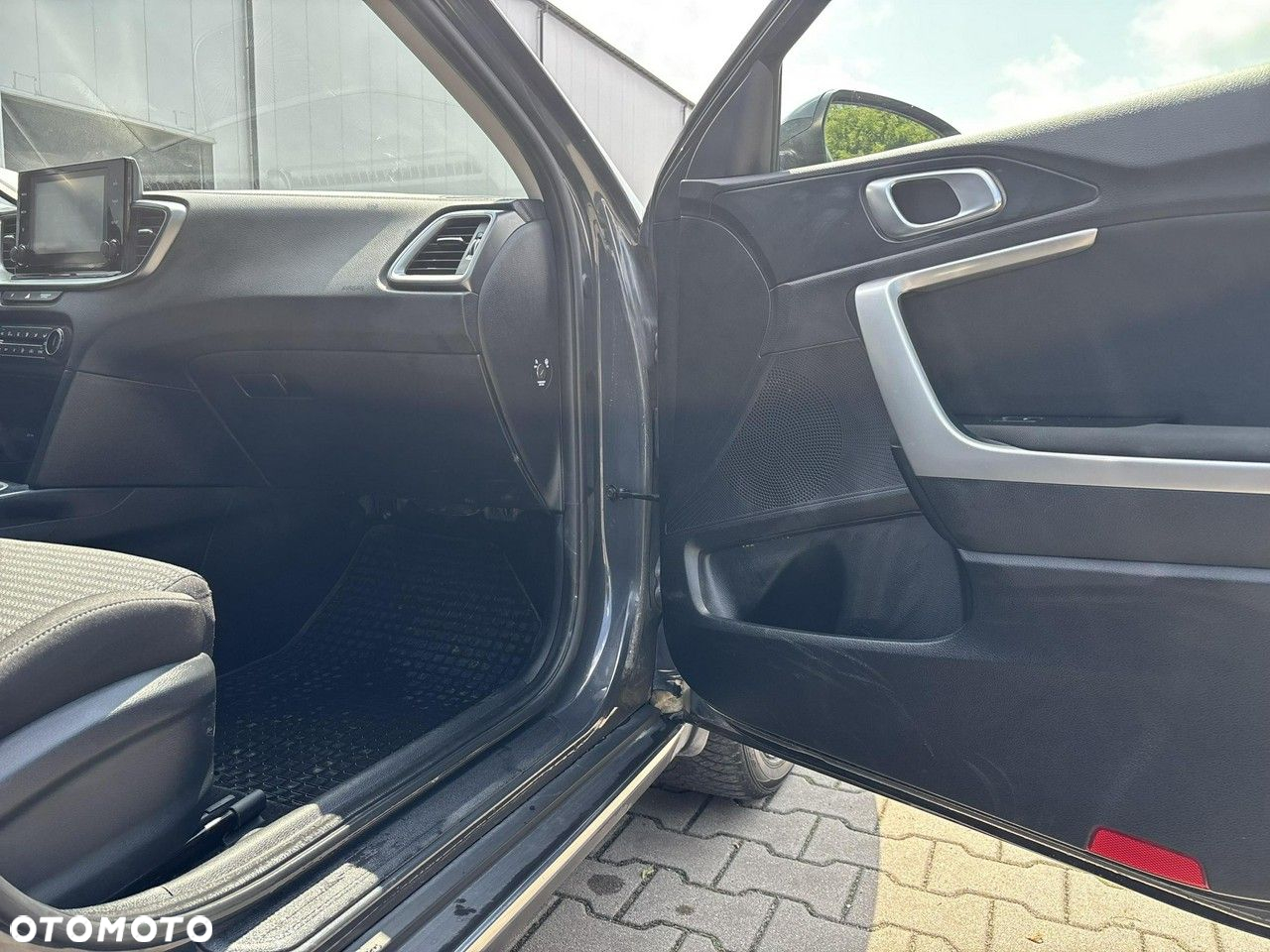 Kia XCeed 1.5 T-GDI M - 17