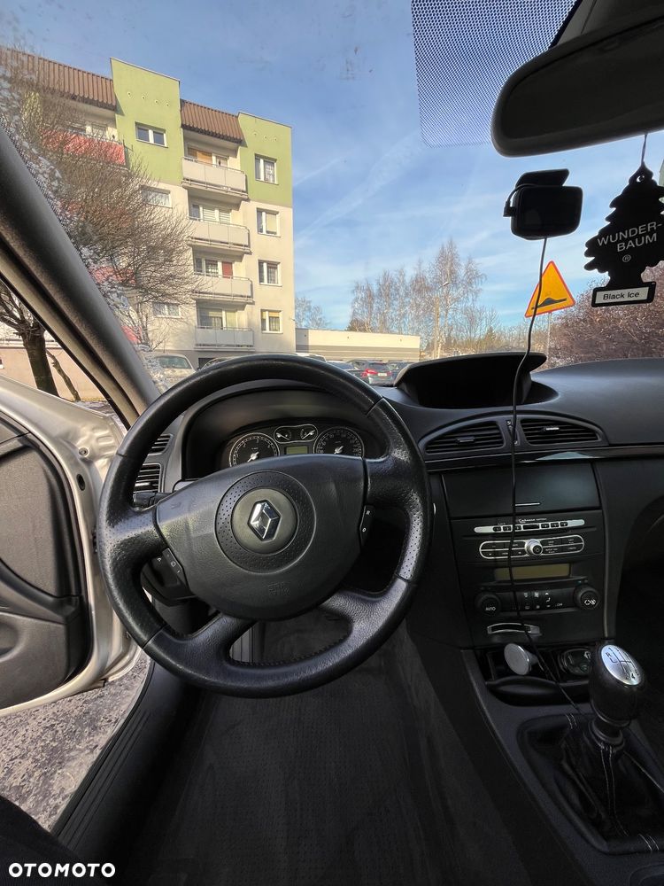 Renault Laguna 2.0 dCi FAP Privilege - 10