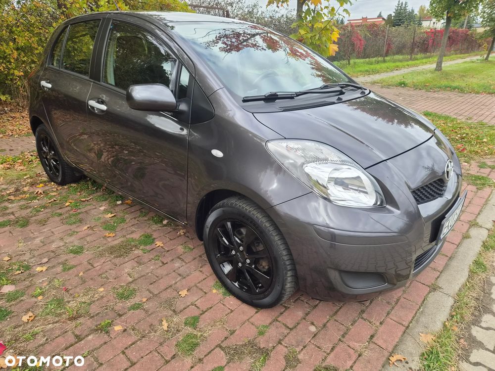 Toyota Yaris 1.0 VVT-i Cool Edition - 3