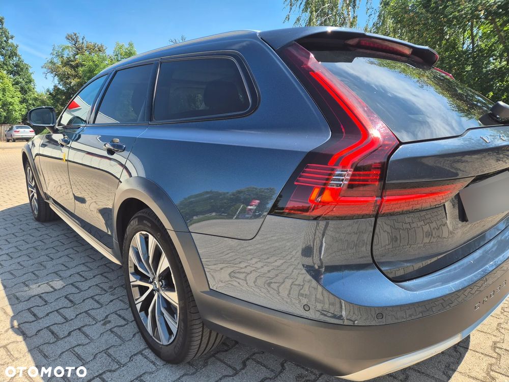 Volvo V90 Cross Country D5 AWD - 9