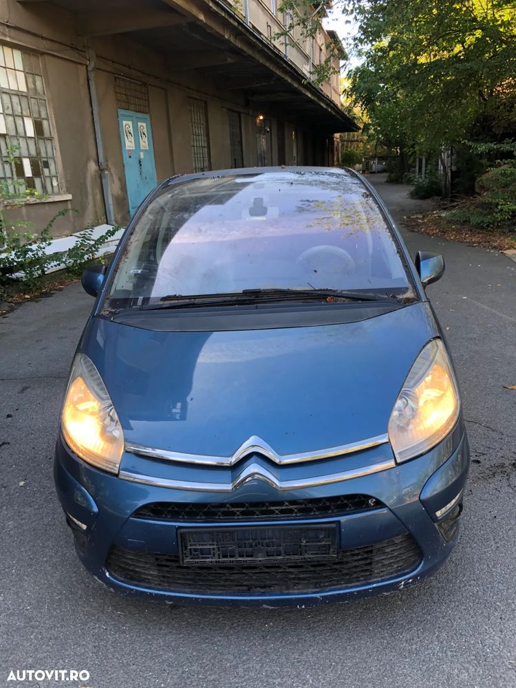 Far dreapta Citroen C4 Picasso 2012 halogen - 9