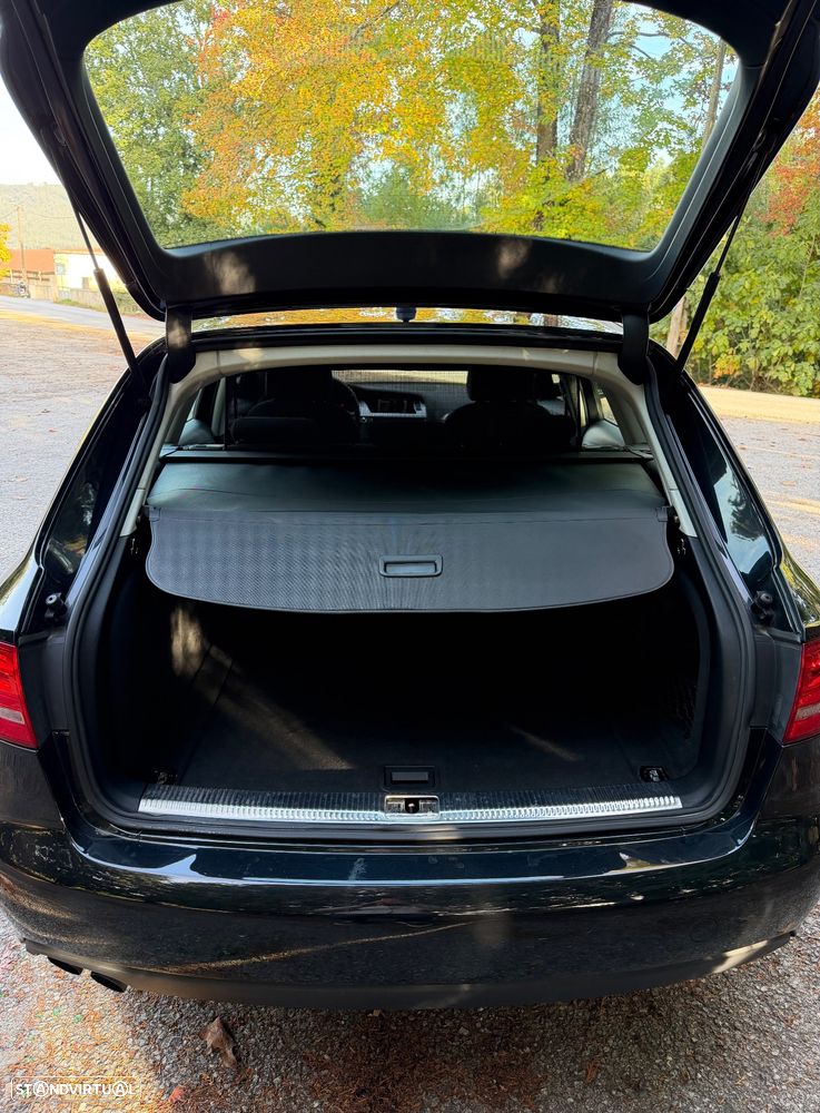 Audi A4 Avant - 33