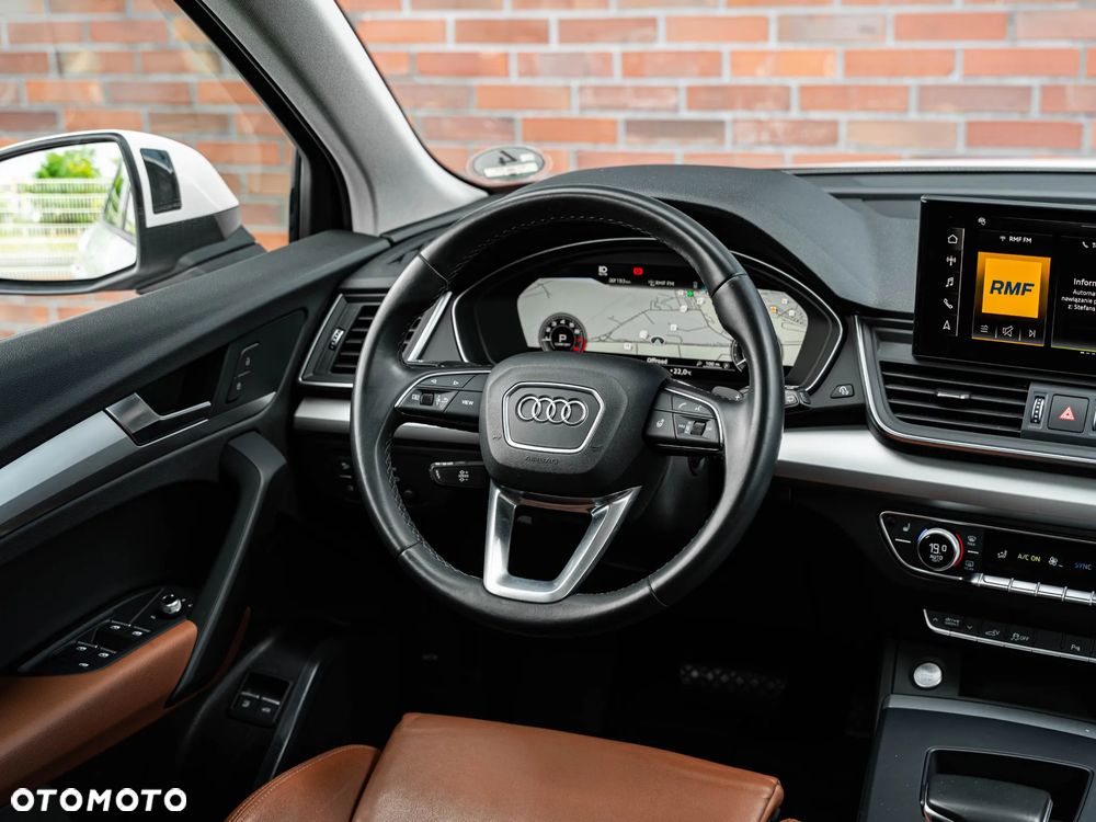 Audi Q5 55 TFSIe quattro S tronic S line - 30