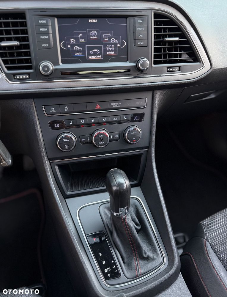 Seat Leon Sportstourer 1.8 TSI Start&Stop DSG FR - 39
