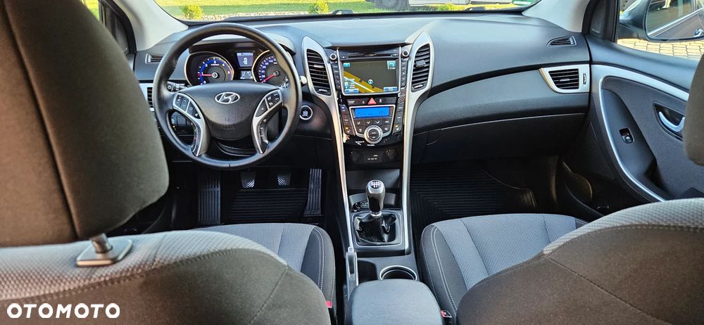 Hyundai i30 - 11