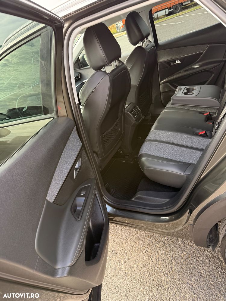 Peugeot 3008 - 15