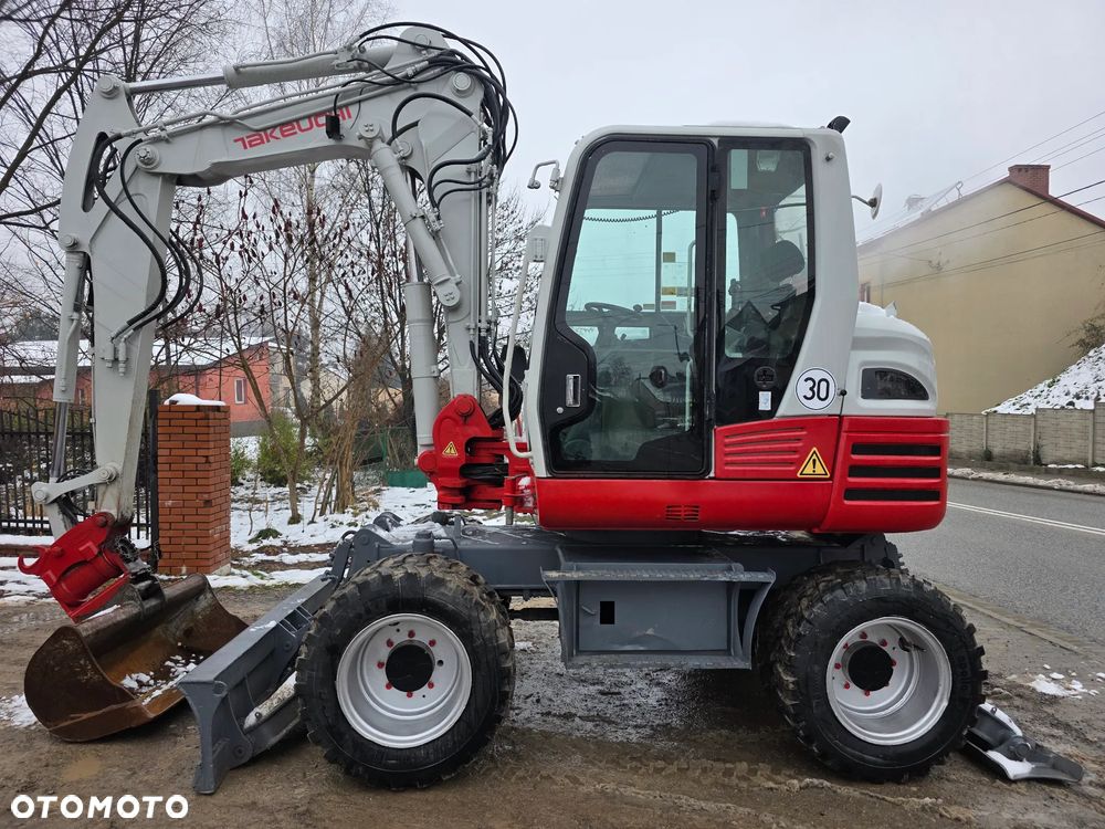 Takeuchi TB 295W Powertilt