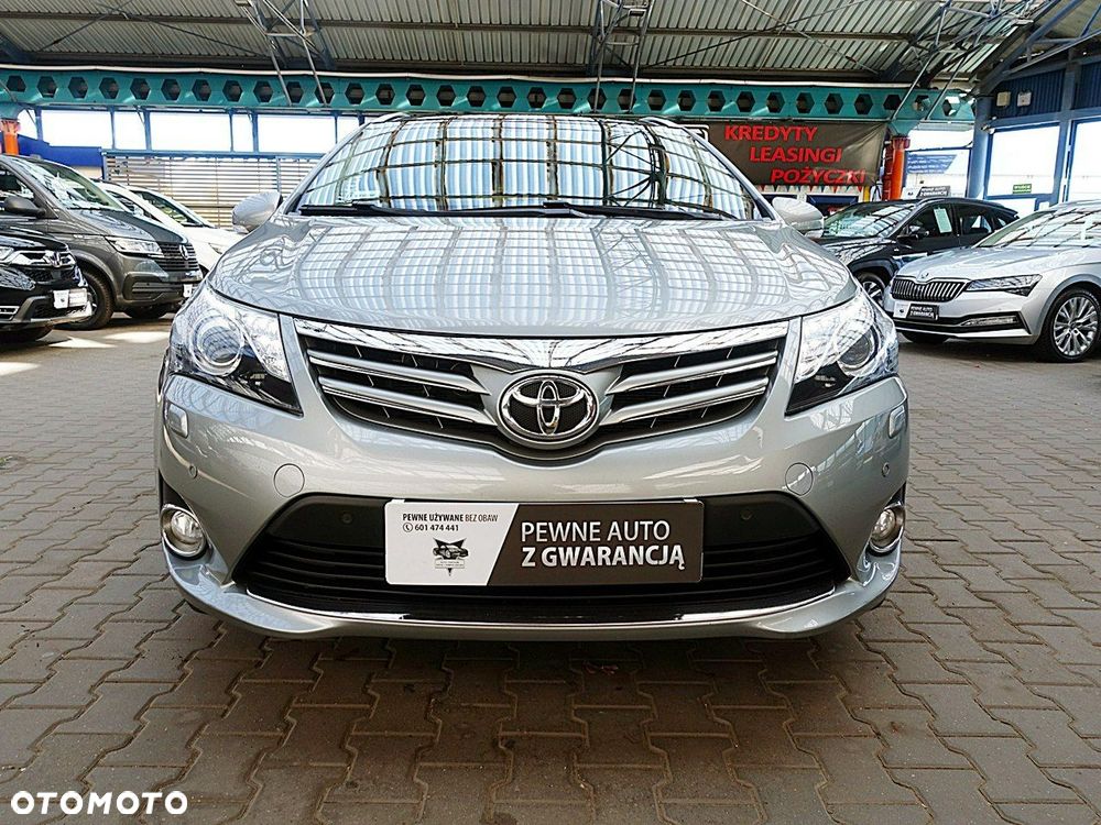 Toyota Avensis - 4