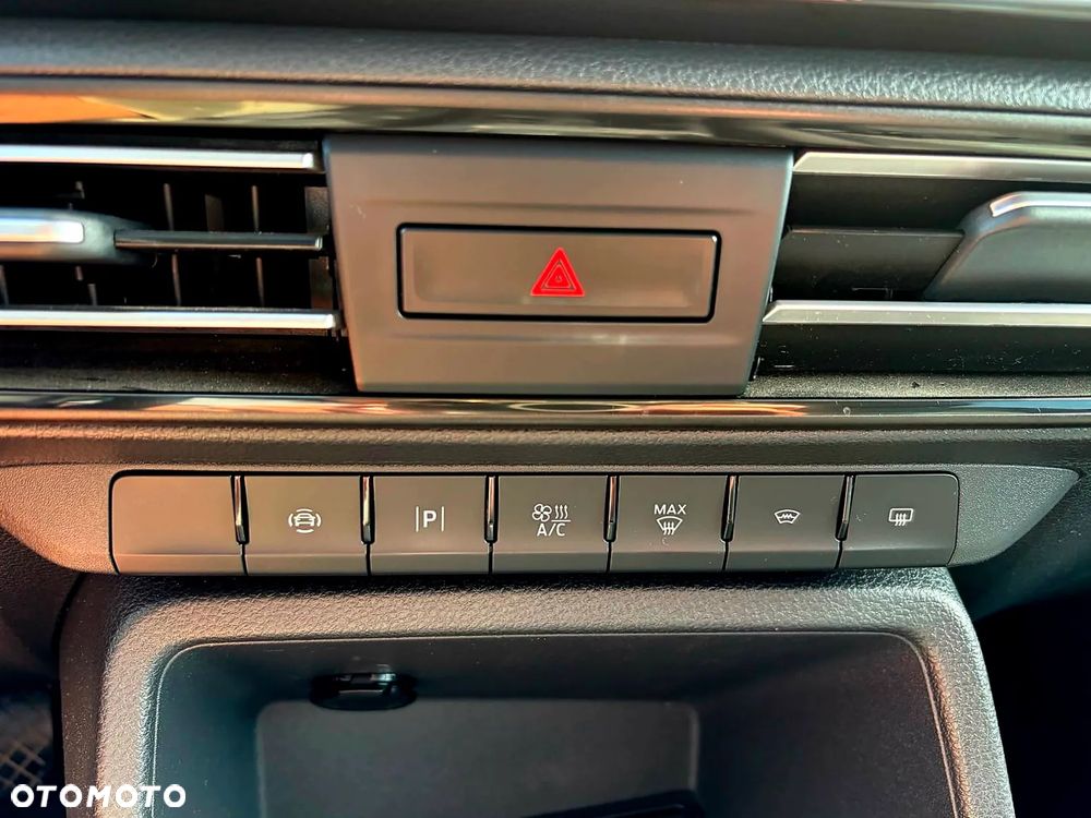 Ford Tourneo Connect Grand 2.0 EcoBlue Active - 24