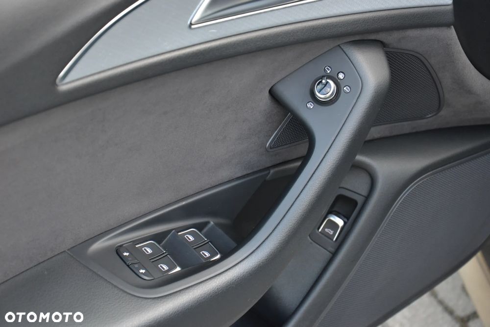 Audi A6 Avant 2.0 TDI Ultra S tronic - 18