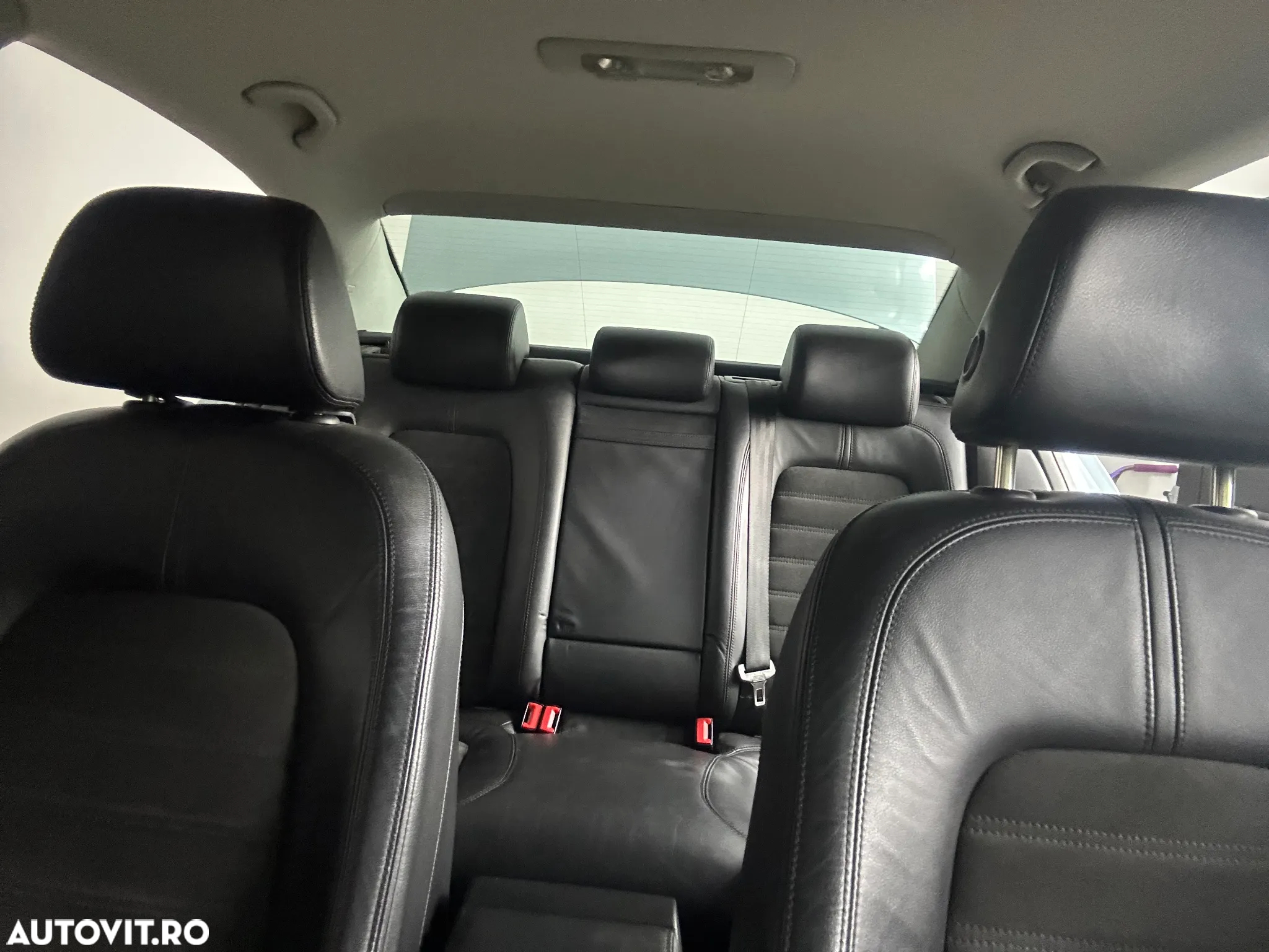 Volkswagen Passat Variant 2.0 TDI Highline - 8