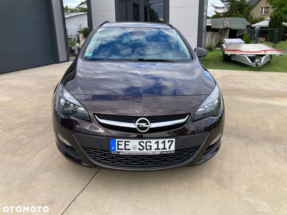 Opel Astra 1.4 T Cosmo EU6 - 3