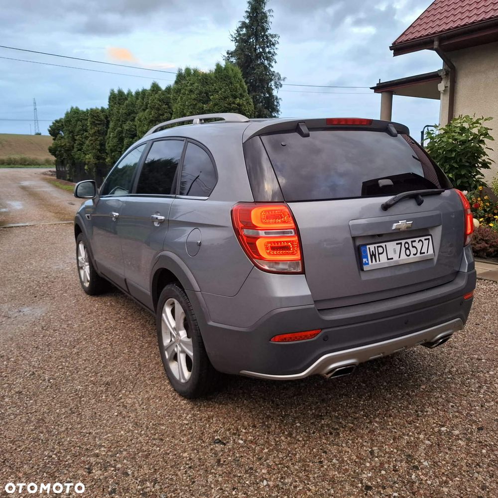 Chevrolet Captiva 2.2 4WD LTZ - 24