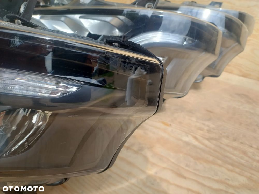 Reflektor Lampa Iveco s-way prawa lub lewa - 4