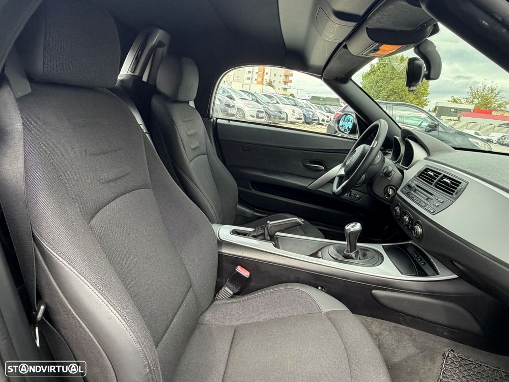 BMW Z4 2.0i - 10