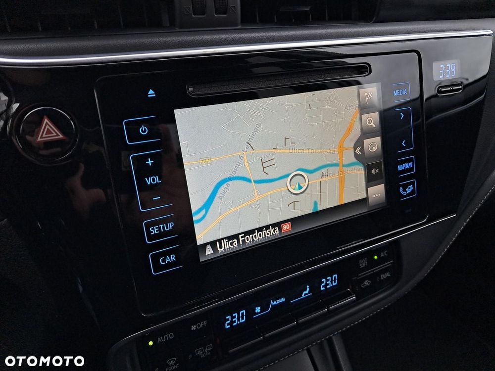 Toyota Corolla 1.6 Premium EU6 - 23