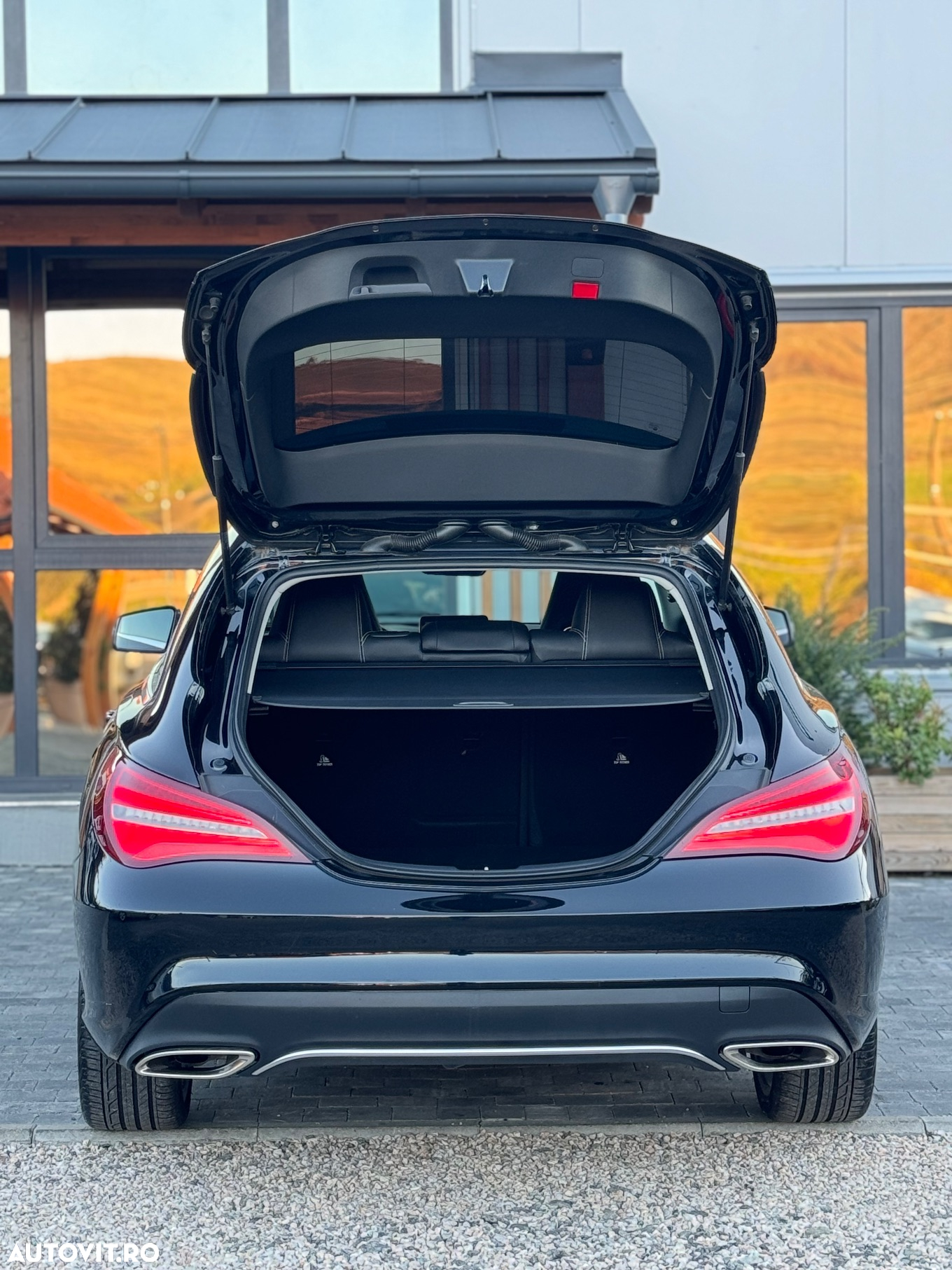 Mercedes-Benz CLA Shooting Brake 200 (CDI) d 4Matic 7G-DCT - 39