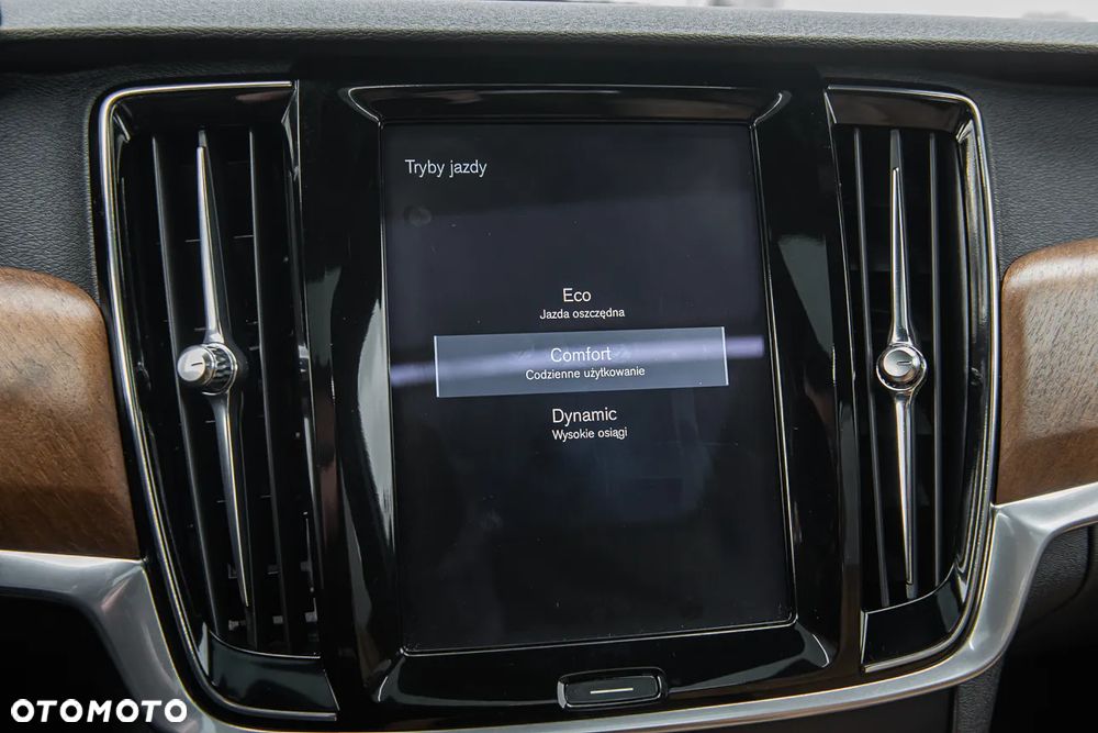 Volvo V90 D5 AWD Geartronic Inscription - 21