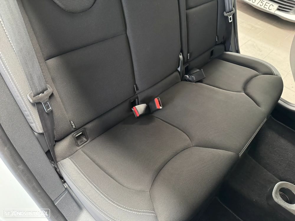 Renault Clio Sport Tourer 1.5 dCi Confort 82g - 20