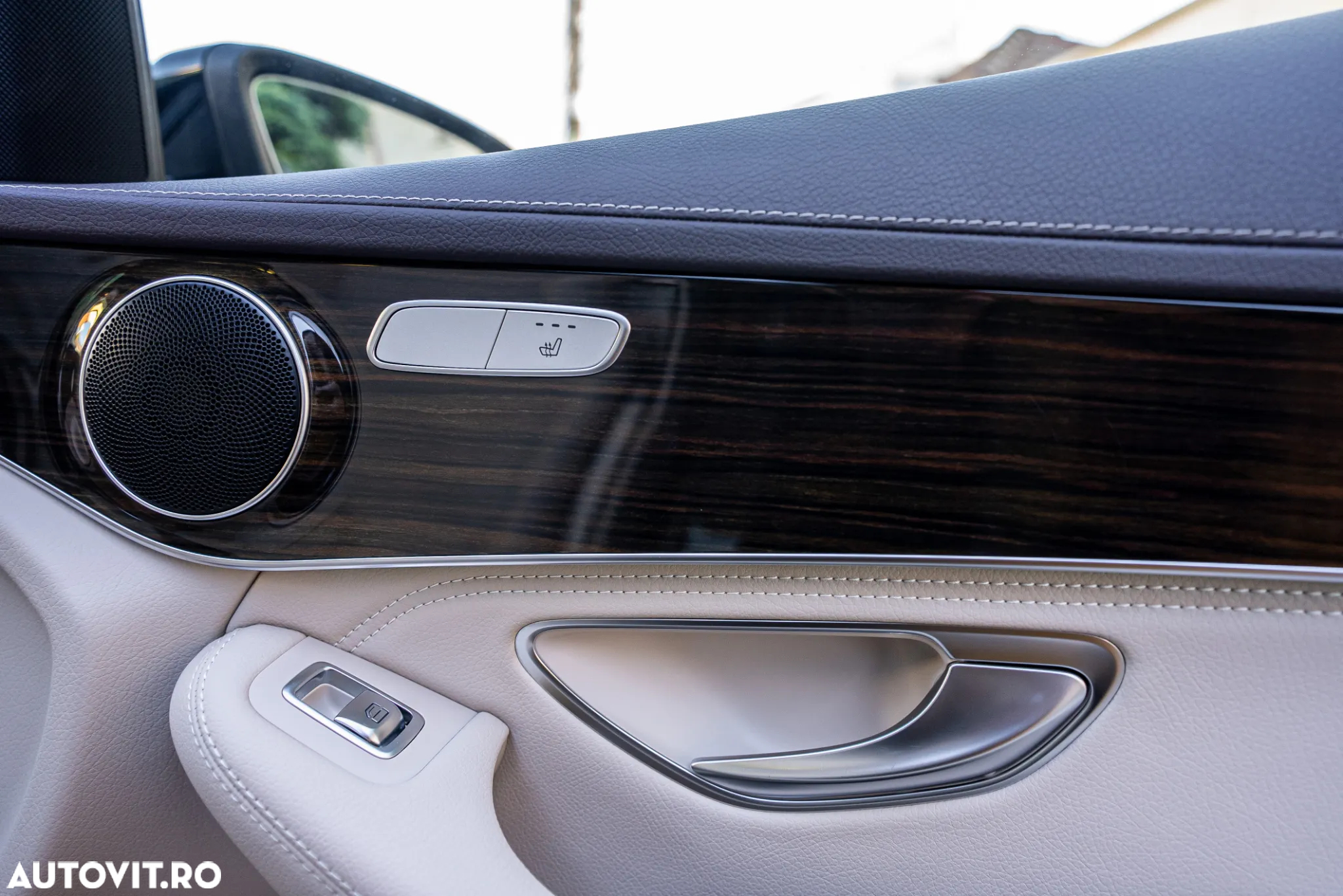 Mercedes-Benz GLC 350 e 4Matic 7G-TRONIC Exclusive - 35