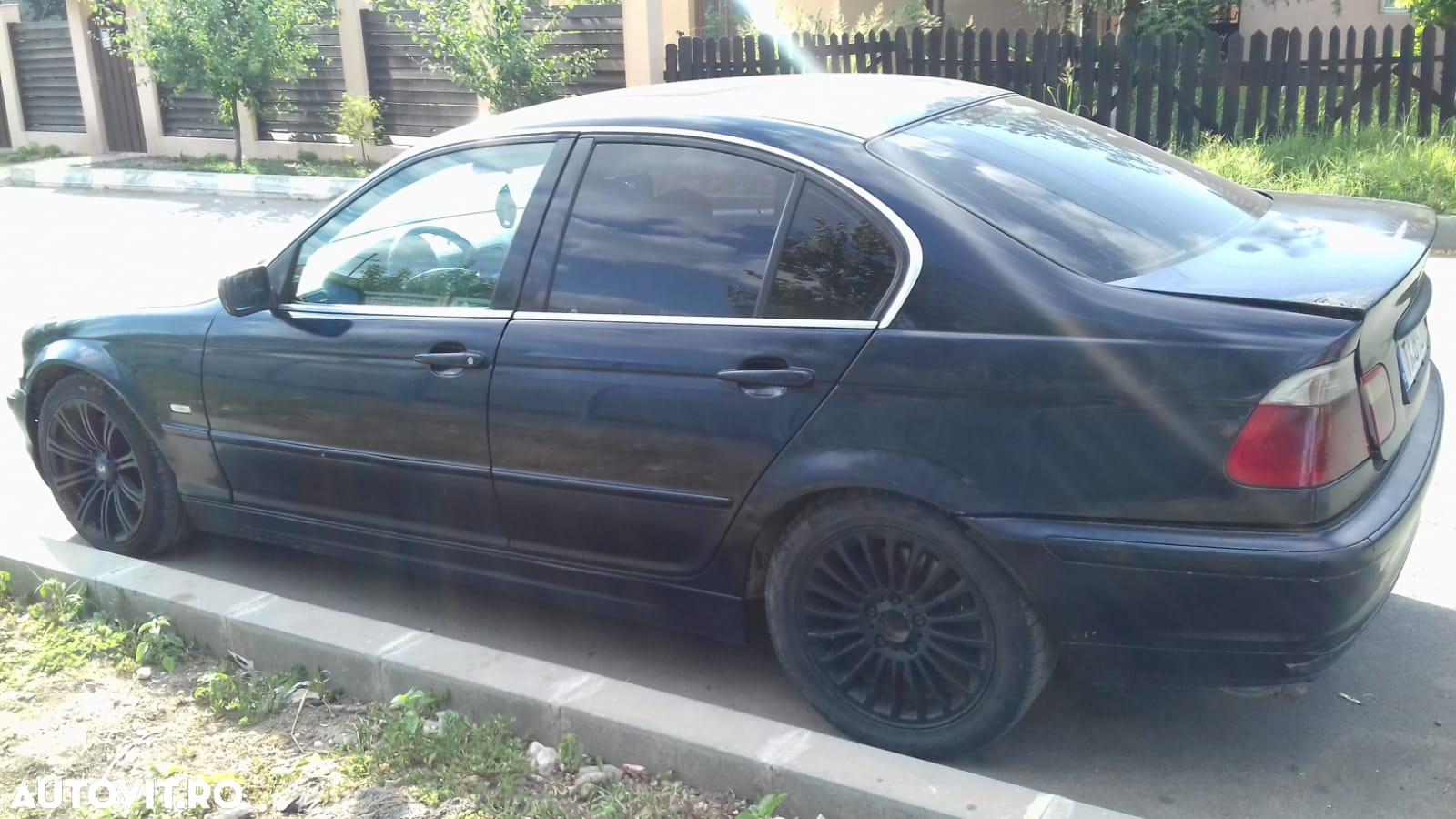 Dezmembrari  BMW 3 (E46)  1998  > 2007 330 d Motorina - 3