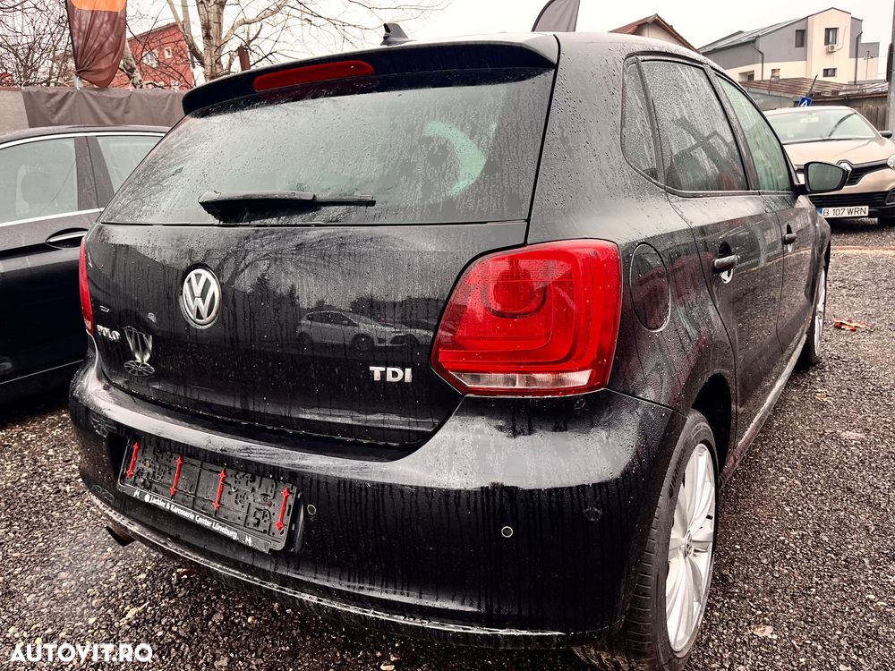 Volkswagen Polo 1.6 TDI DSG Life - 4