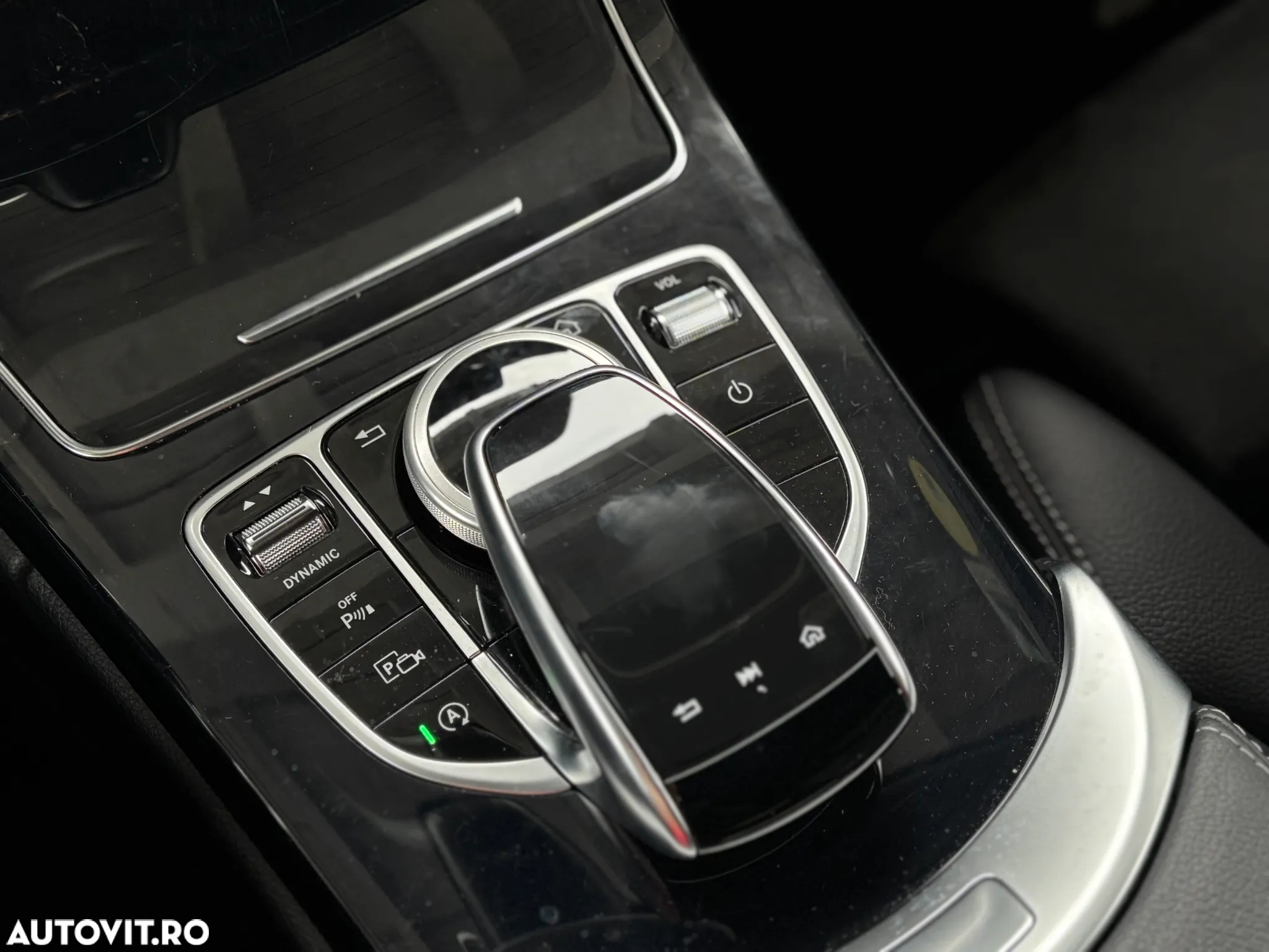Mercedes-Benz C 200 d T 9G-TRONIC AMG Line - 36