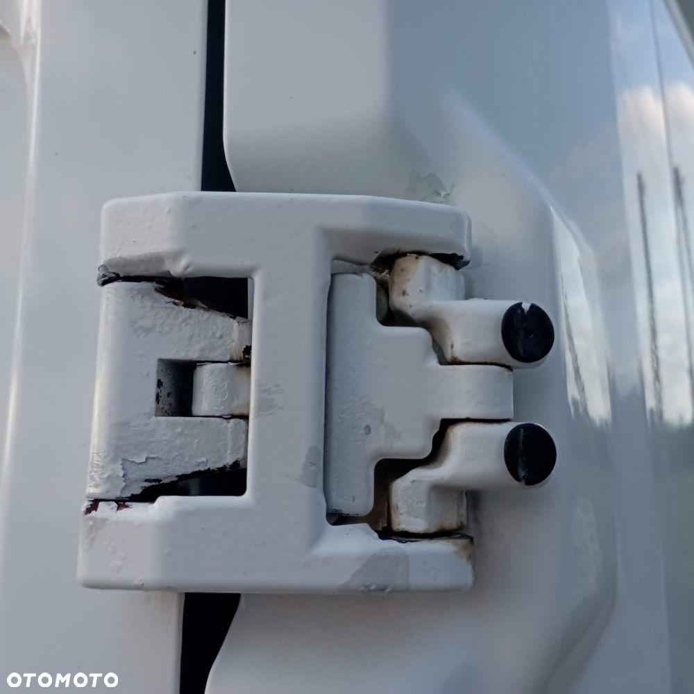 Ford Transit - 19