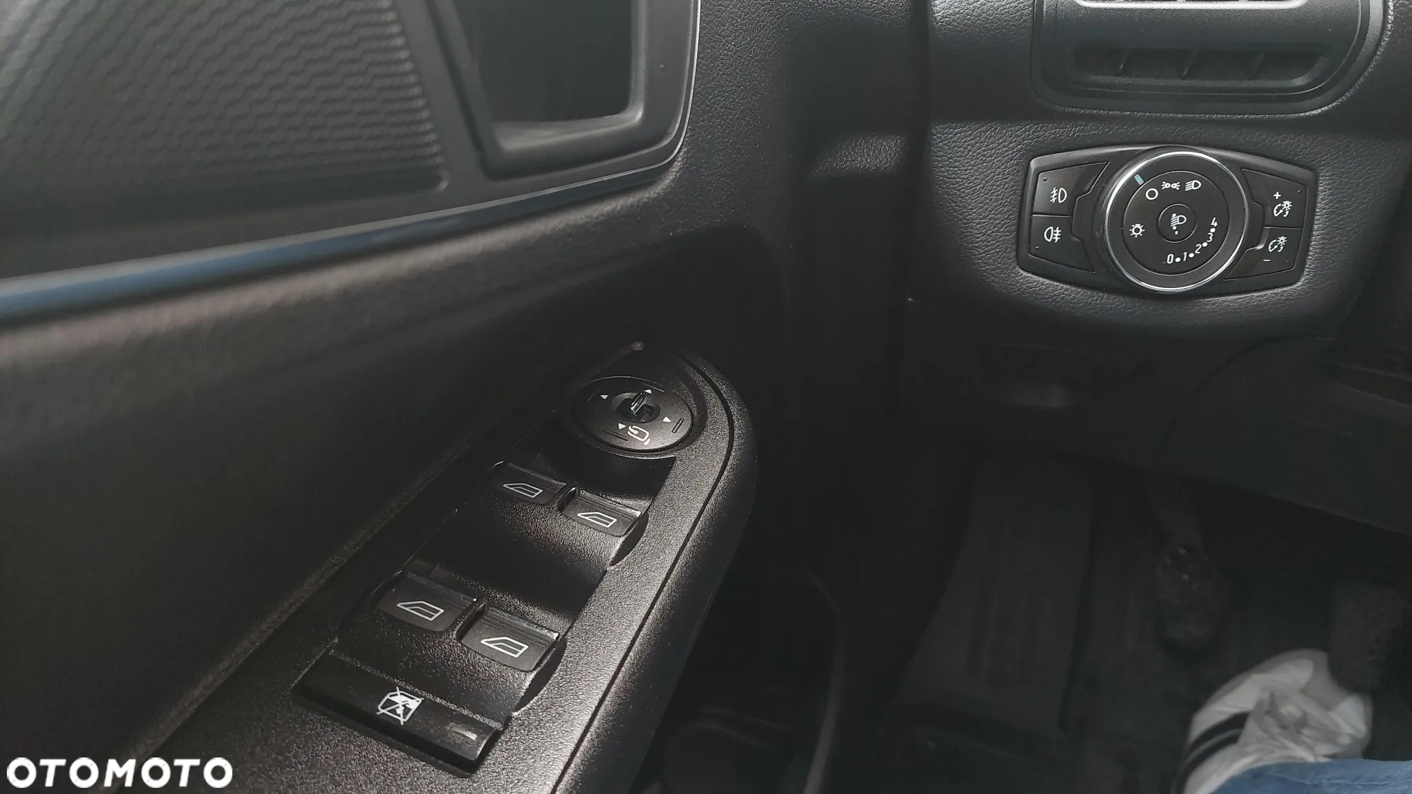 Ford B-MAX 1.0 EcoBoost Trend - 24