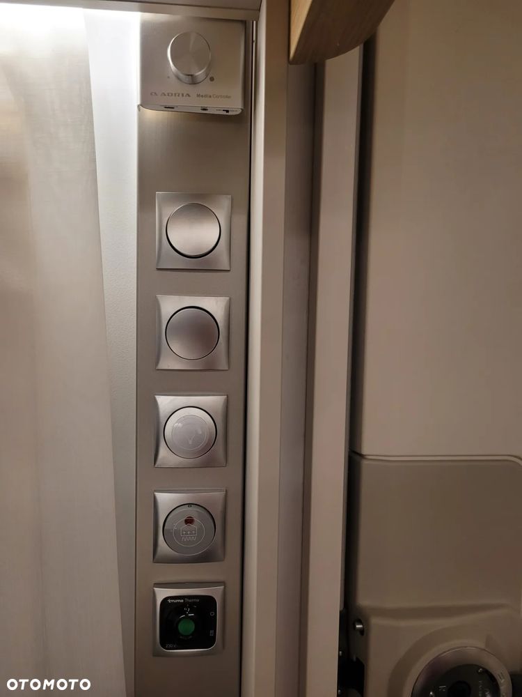 Adria Adora 613UT,  klimatyzacja,  mover - 16