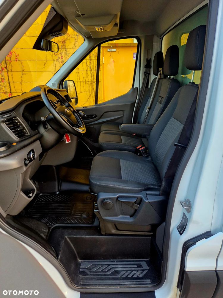 Ford Transit - 17