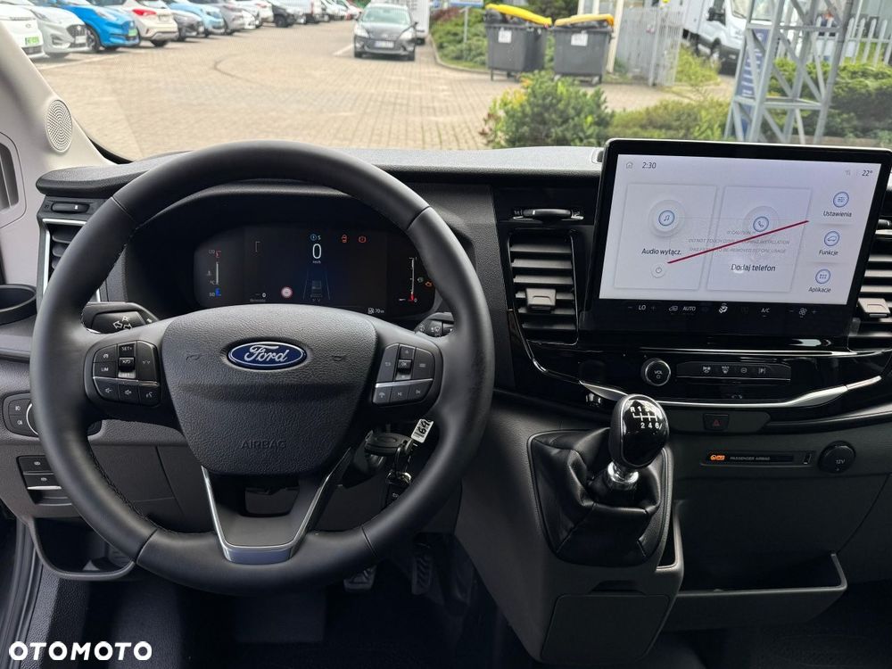 Ford Transit - 11