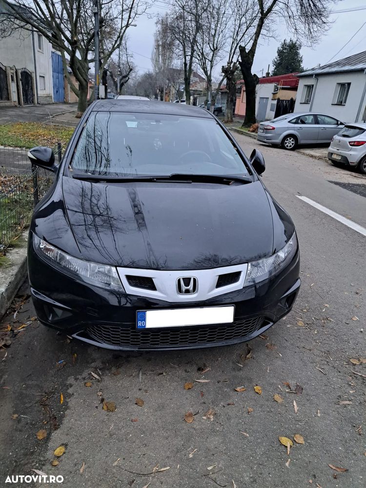Honda Civic 1.8i ES - 1