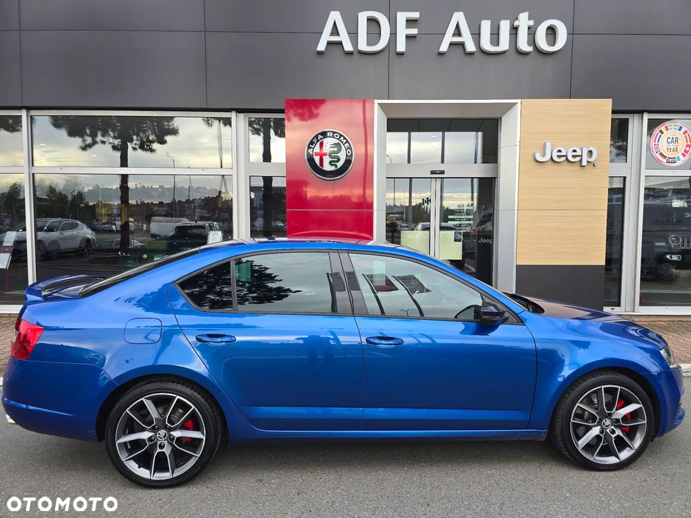 Skoda Octavia 2.0 TSI RS - 11
