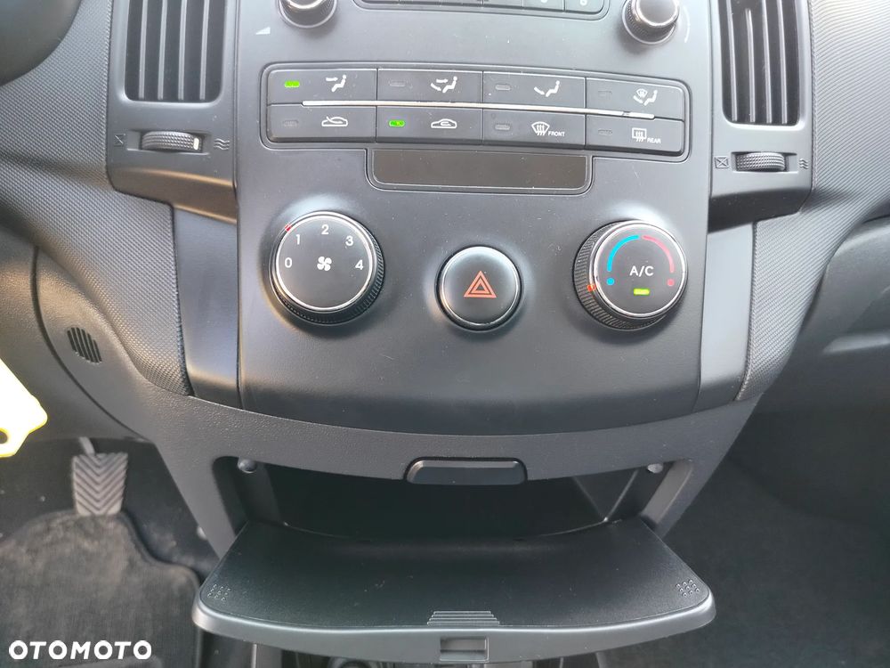 Hyundai i30 i30cw 1.4 blue Comfort - 33