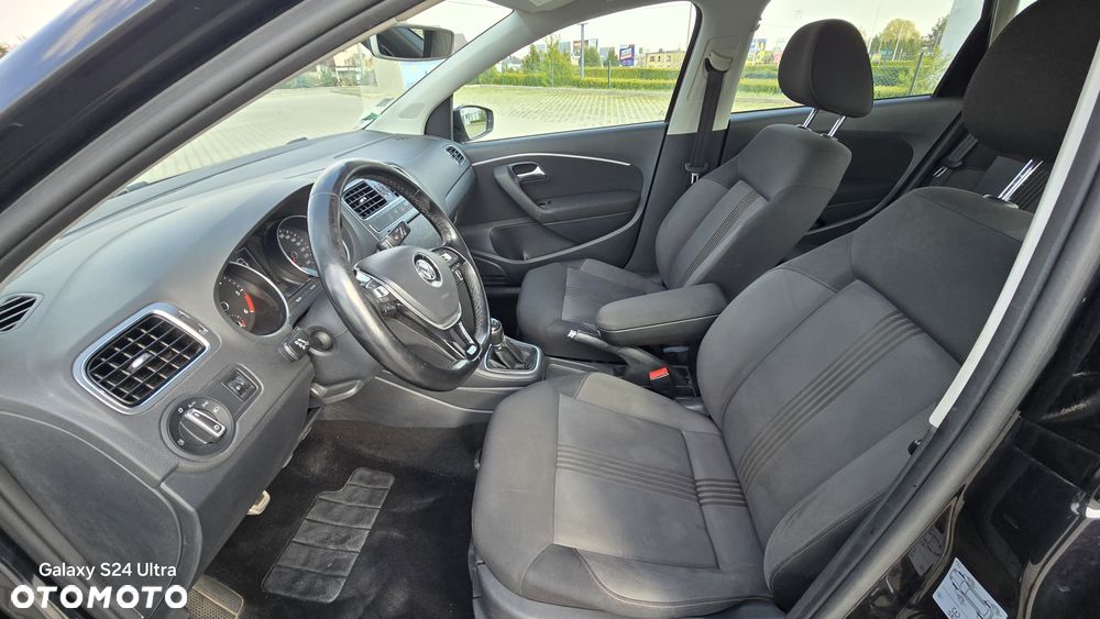 Volkswagen Polo 1.4 TDI Blue Motion Technology Allstar - 12