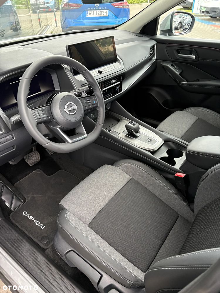 Nissan Qashqai 1.3 DIG-T MHEV N-Connecta Xtronic - 6