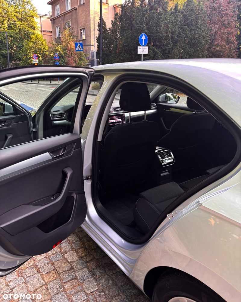 Skoda Superb 1.5 TSI ACT Ambition - 9