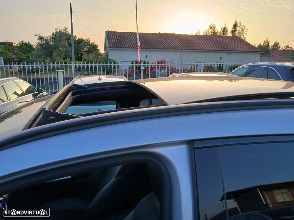 Mercedes-Benz GLA 250 e 8G-DCT AMG Line - 20