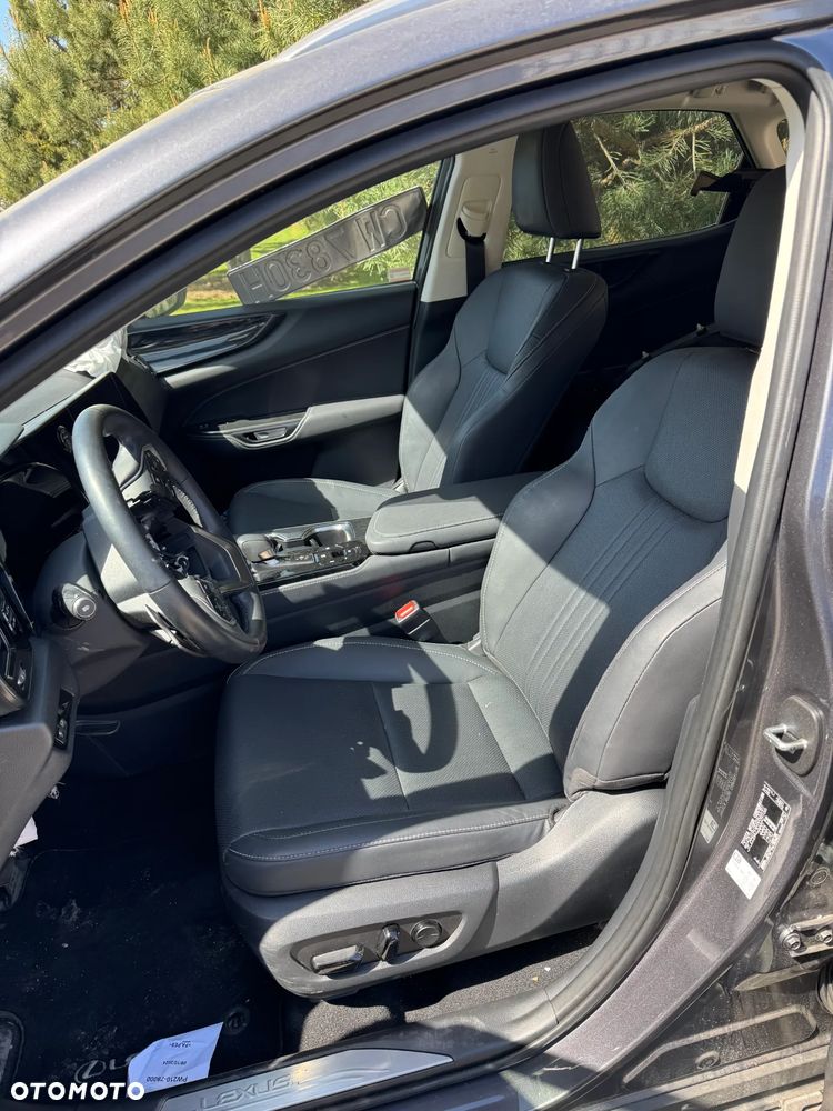 Lexus NX 350h Business 2WD - 12