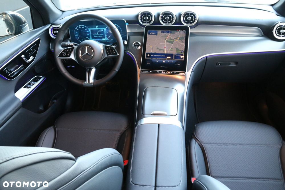 Mercedes-Benz GLC - 15