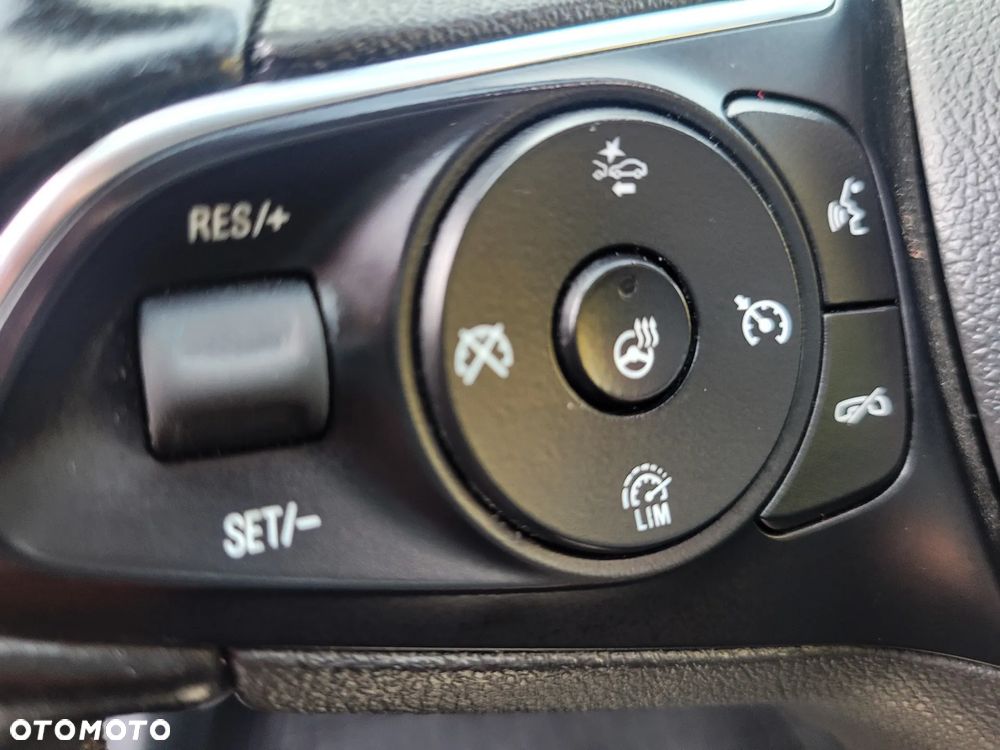 Opel Insignia 2.0 CDTI Innovation S&S - 15